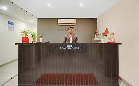 Townhouse 587 Sector 19
